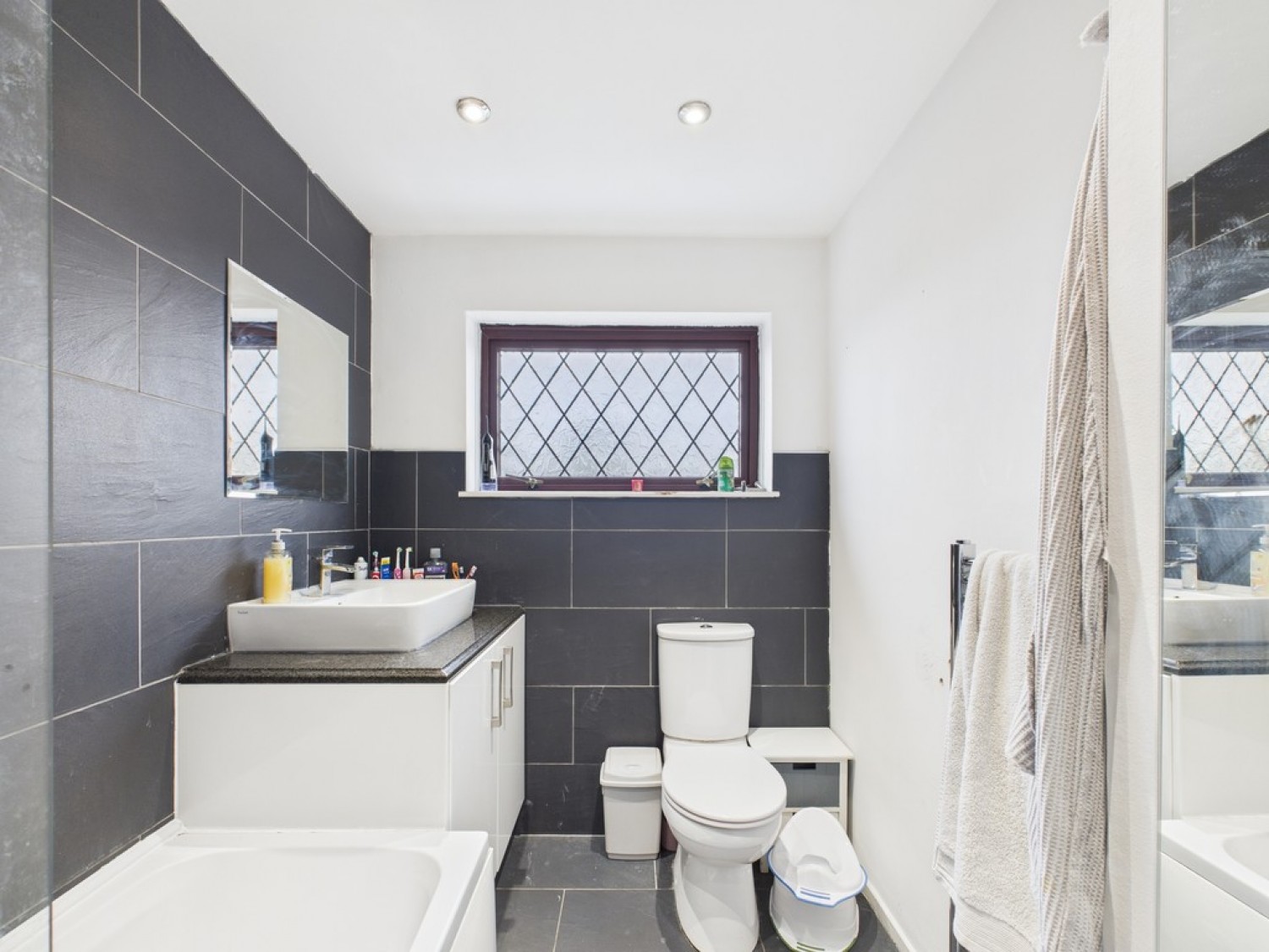 3 bedroom House in Blythe Road, Stafford, Staffordshire