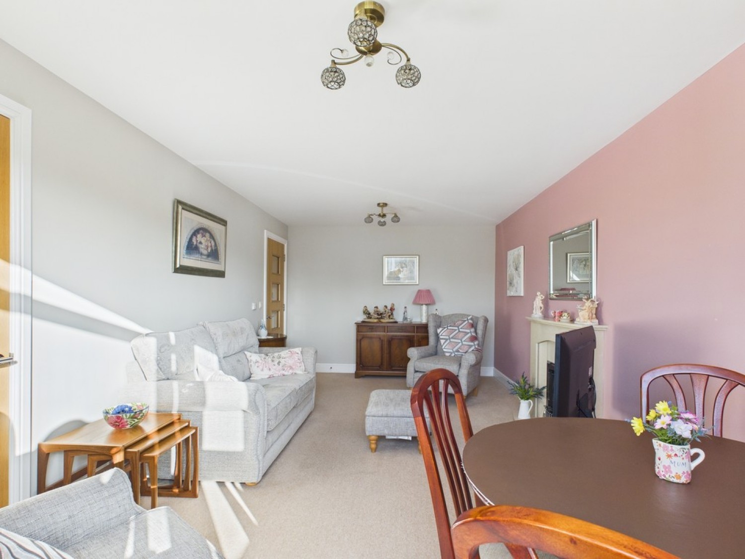 2 bedroom Flat for Sale The Oval, Stafford, Staffordshire
