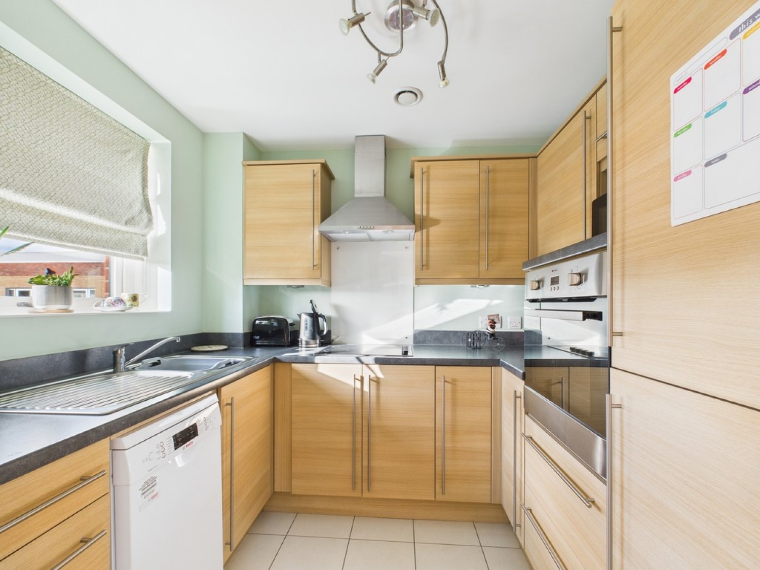 2 bedroom Flat for Sale The Oval, Stafford, Staffordshire