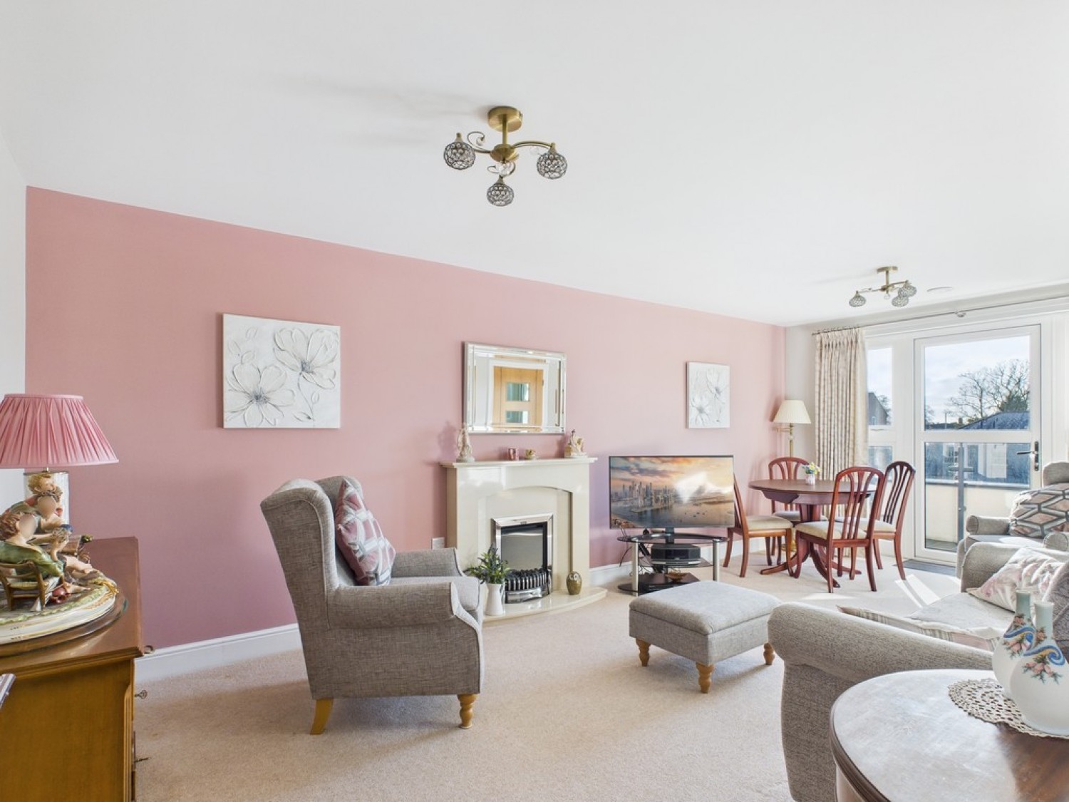 2 bedroom Flat for Sale The Oval, Stafford, Staffordshire