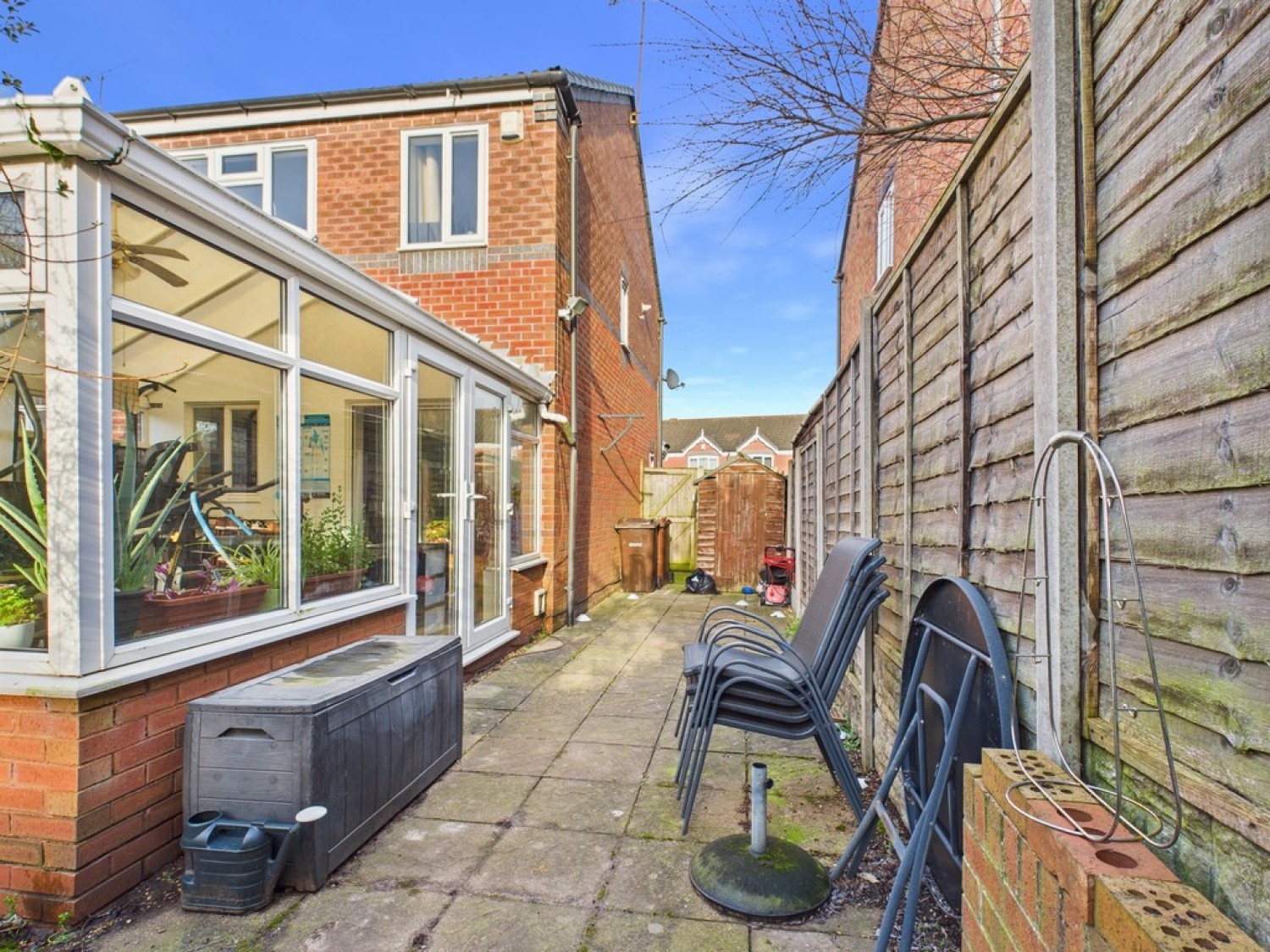 3 bedroom House in Edwards Drive, Stafford, Staffordshire