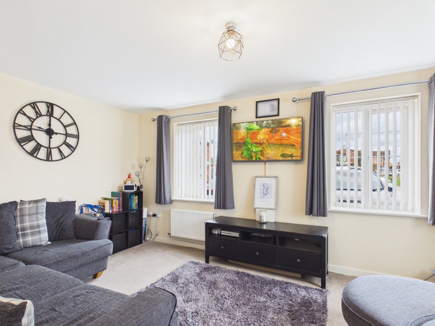 3 bedroom House for Sale The Drive, Stafford, Staffordshire