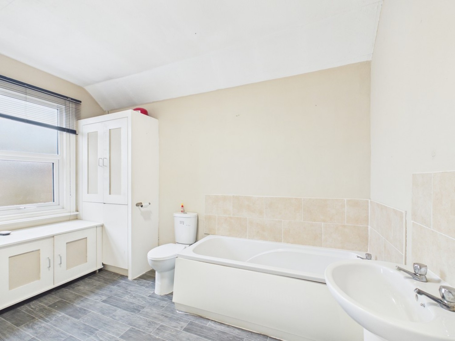 1 bedroom Flat for Sale 6 Henry Street