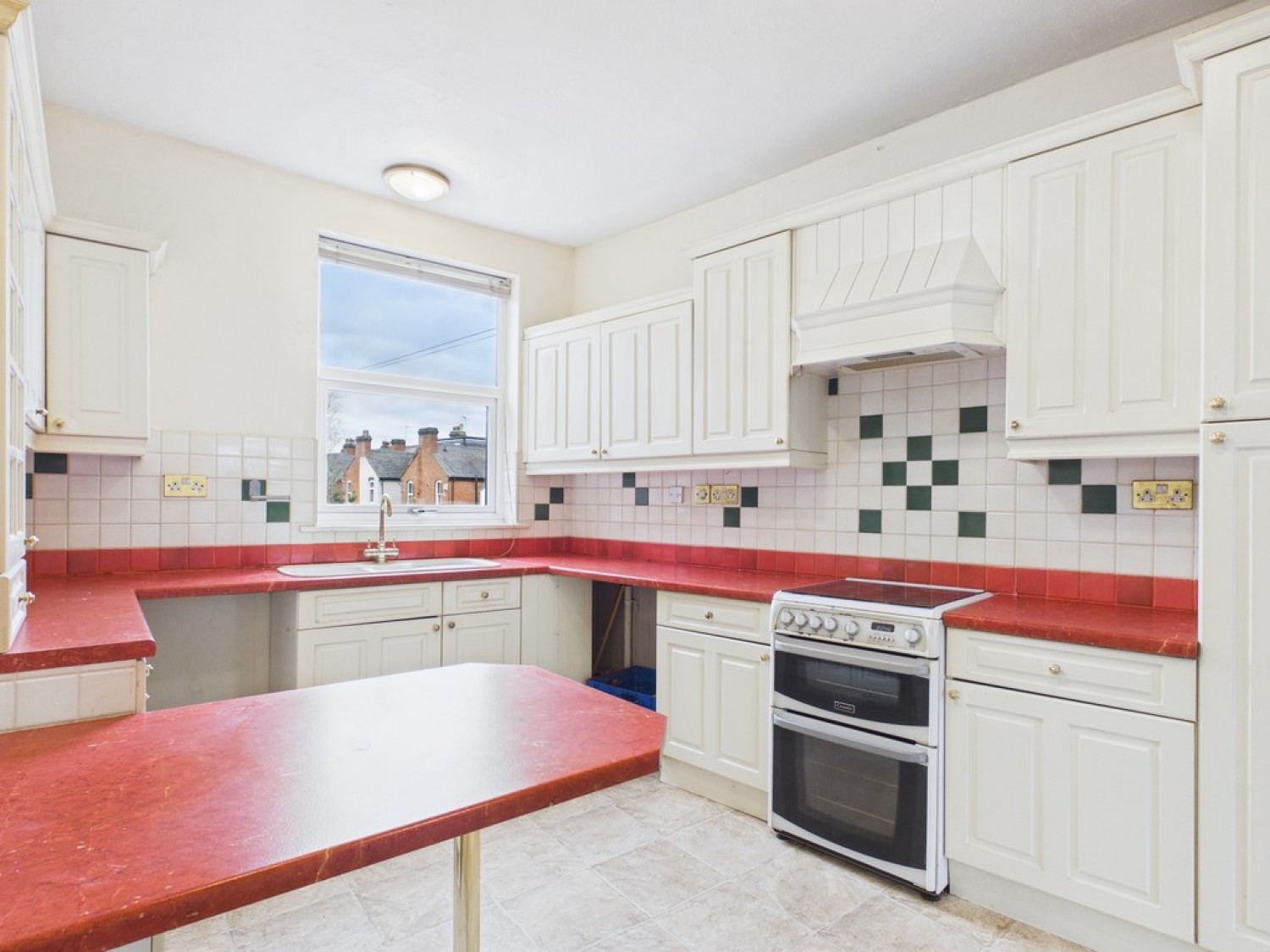 1 bedroom Flat for Sale 6 Henry Street