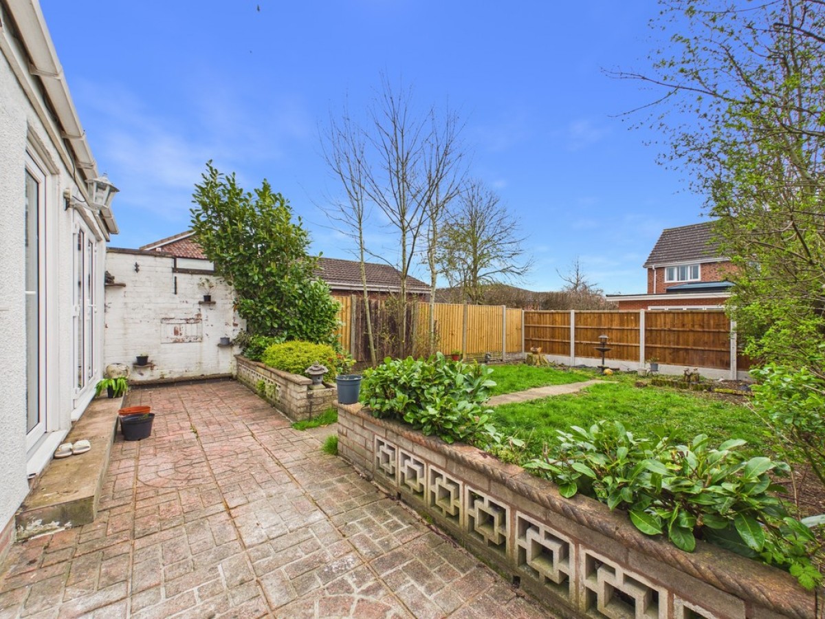 Fairoak Avenue, Parkside