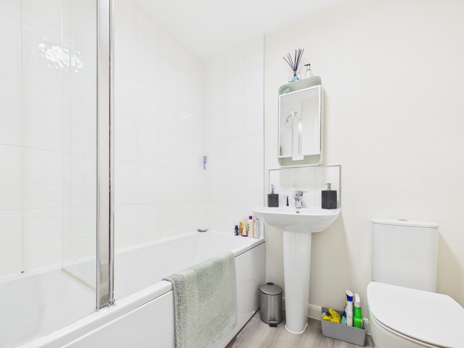 2 bedroom House for Sale Dewsbury Crescent, Stafford, Staffordshire