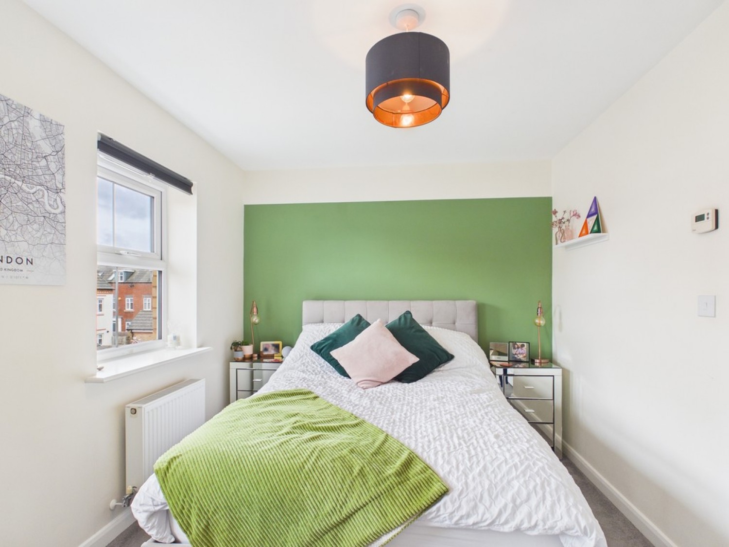 2 bedroom House for Sale Dewsbury Crescent, Stafford, Staffordshire