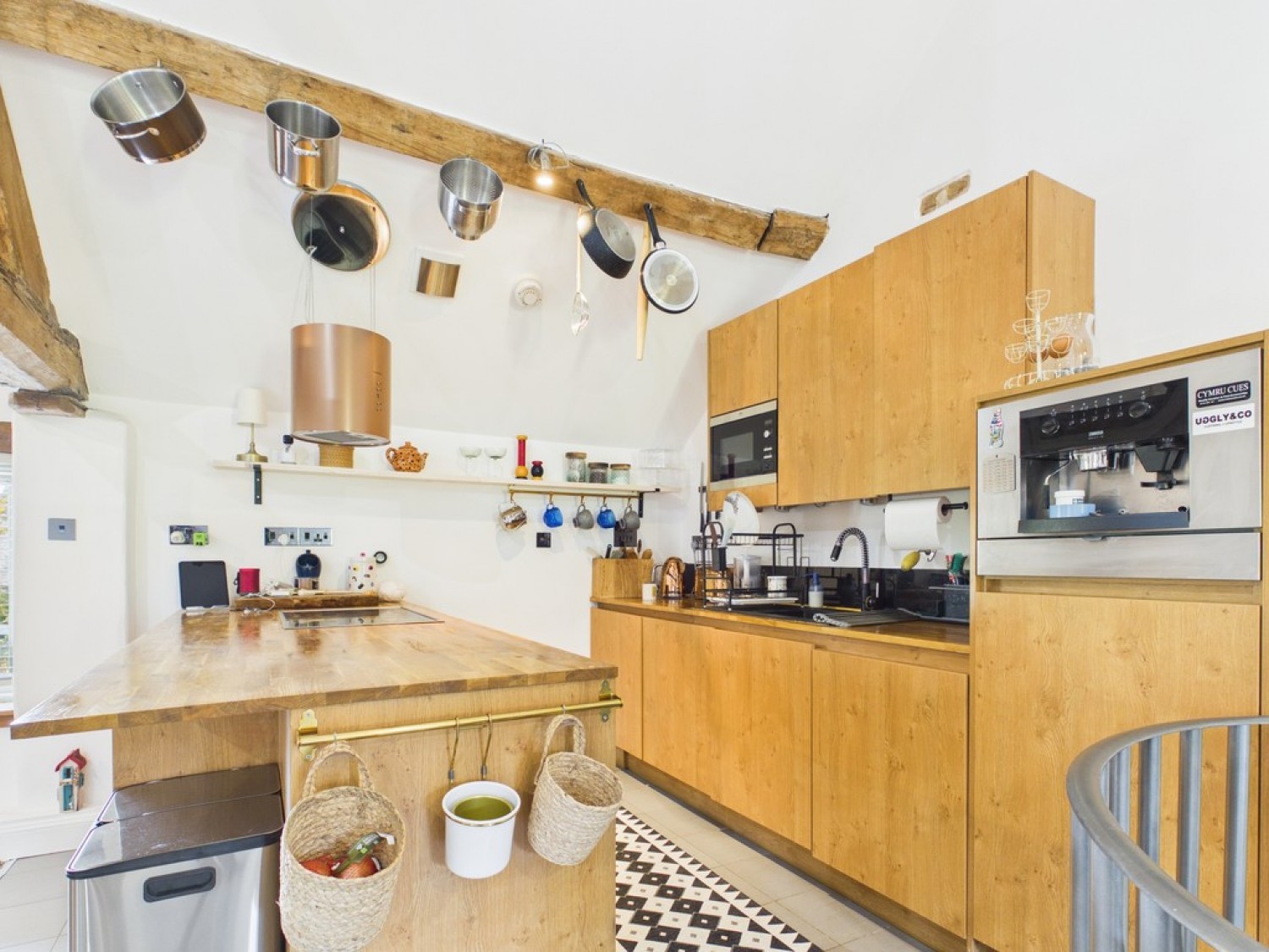 2 bedroom House for Sale St. Thomas Priory, Stafford, Staffordshire