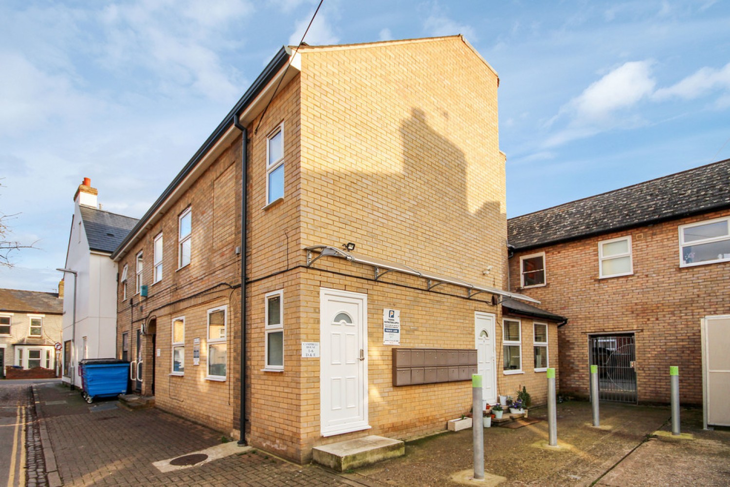 0 bedroom Flat for Letting Campbell Street