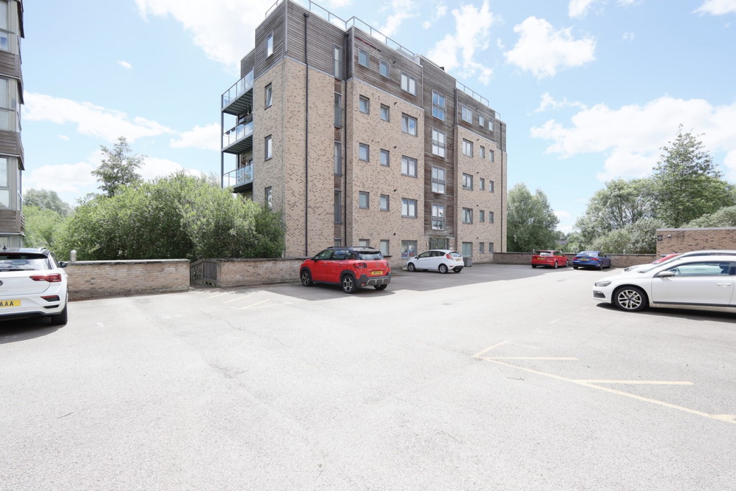 2 bedroom Flat for Letting Fitzgerald Place