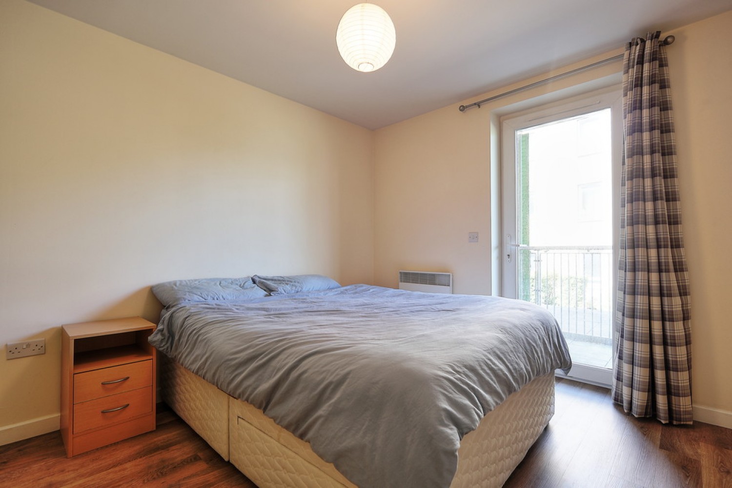 1 bedroom Flat for Letting Warren Close