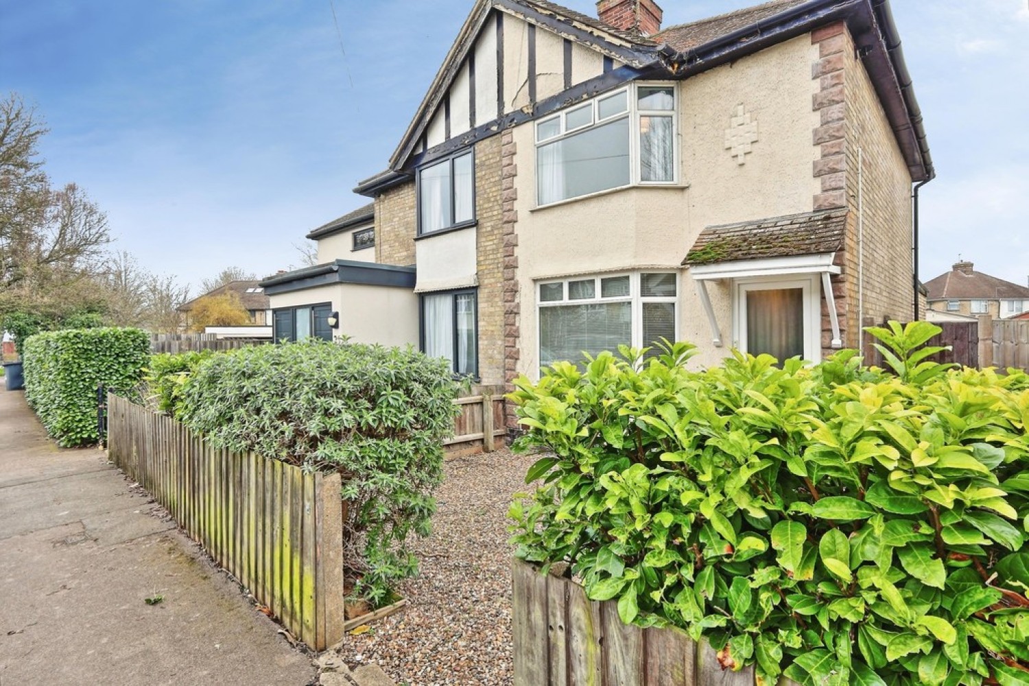 2 bedroom House for Letting Brampton Road