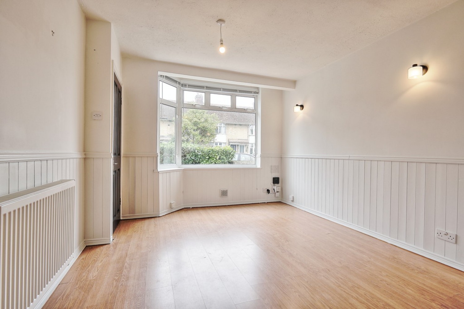 2 bedroom House for Letting Brampton Road
