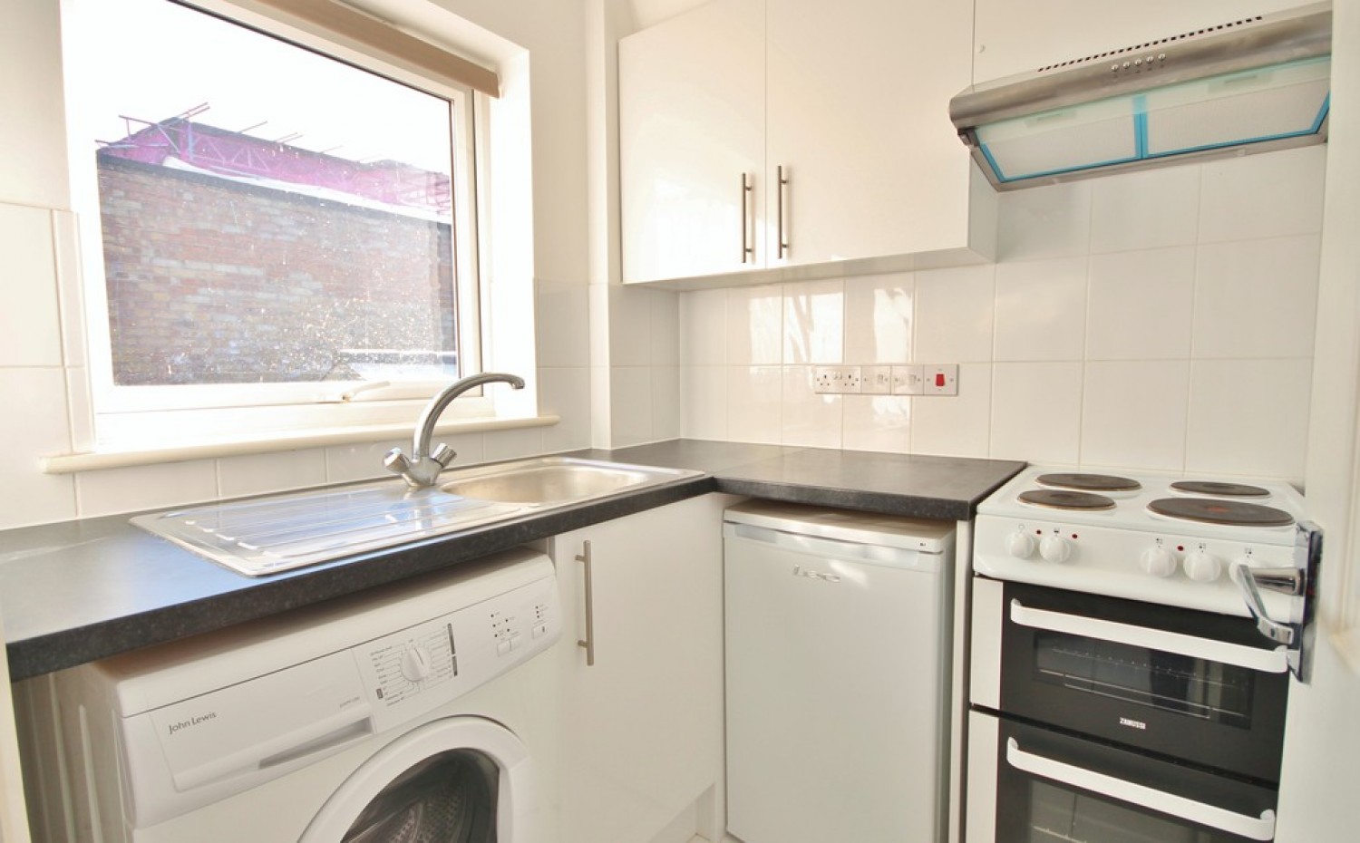 0 bedroom Flat for Letting Thoday Street
