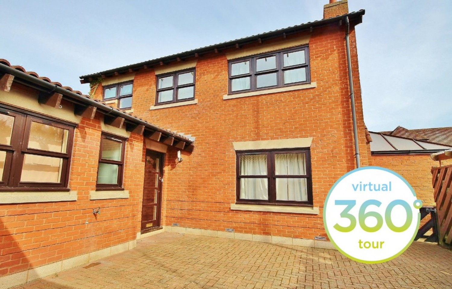 4 bedroom House for Letting The Crescent
