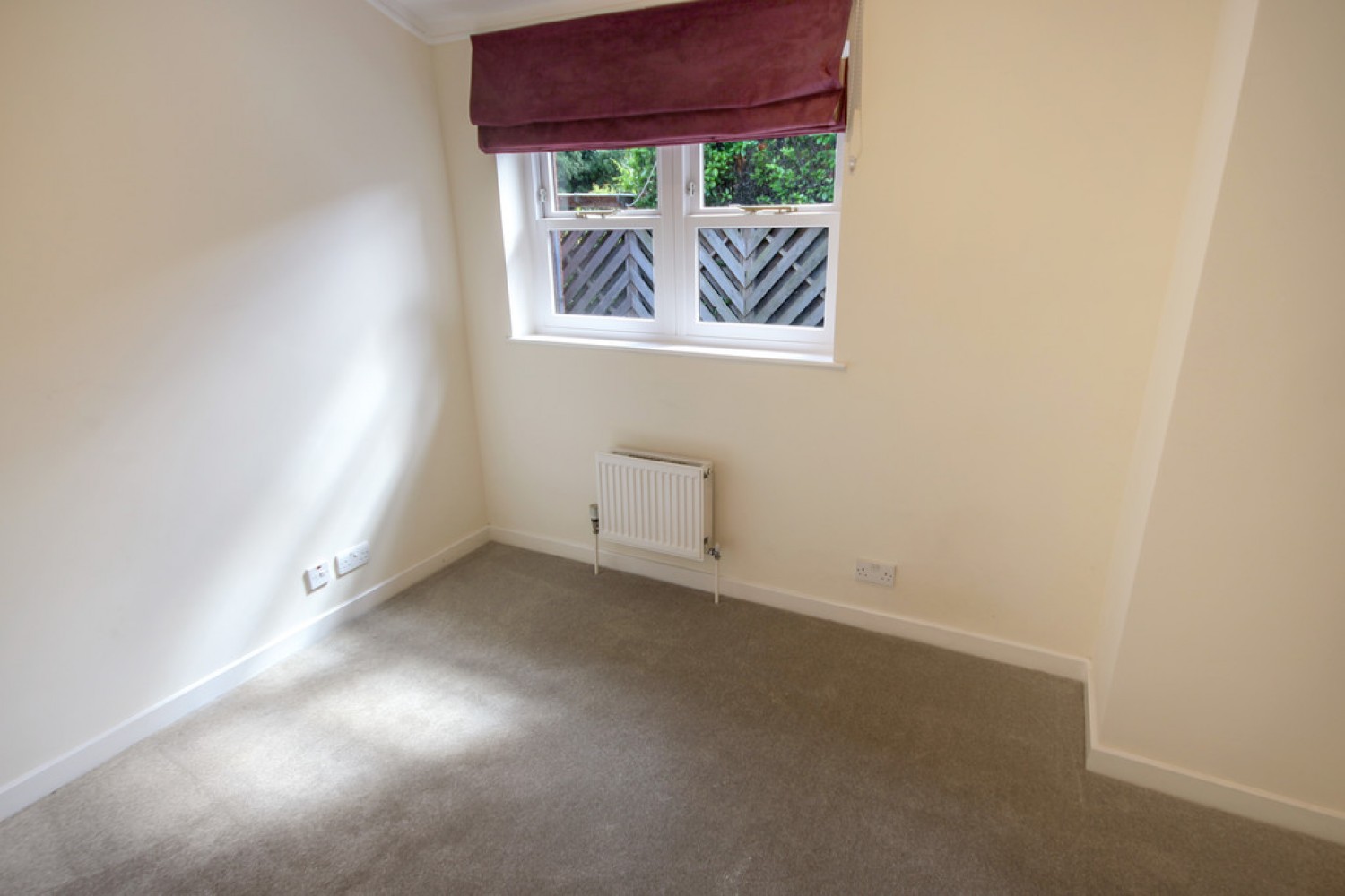 4 bedroom House for Letting The Crescent