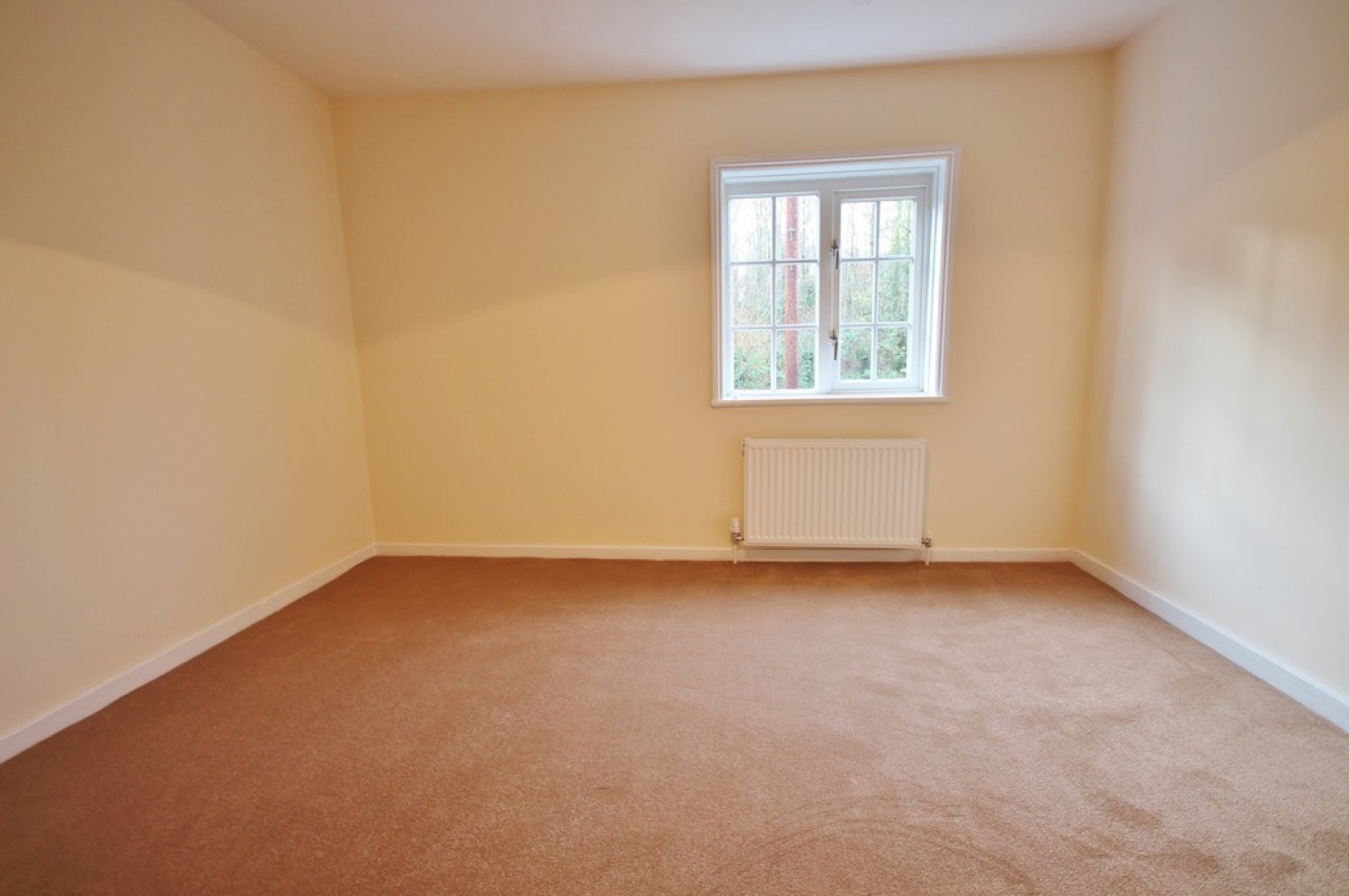 2 bedroom House for Letting School Lane