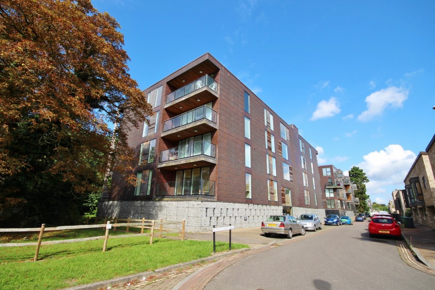 1 bedroom Flat for Letting The Oak Building, Kingfisher Way