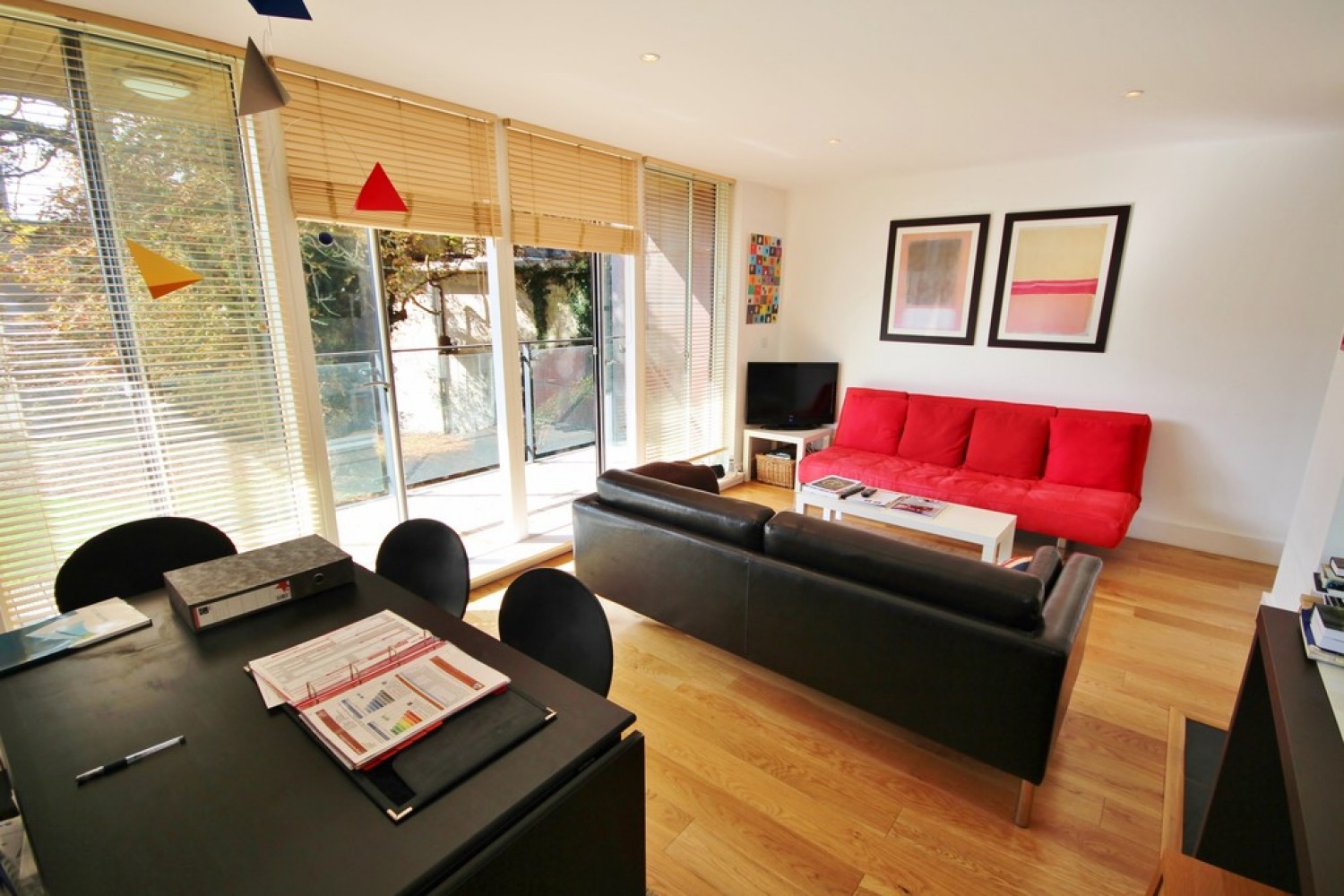 1 bedroom Flat for Letting The Oak Building, Kingfisher Way