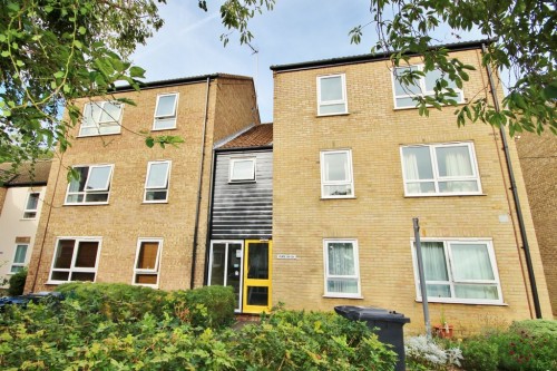 Bishop Way, Impington