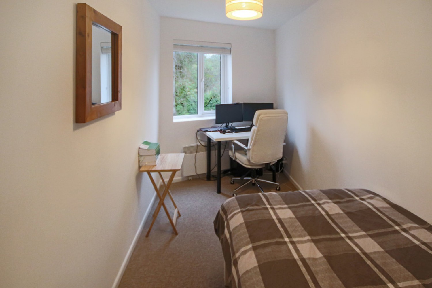 3 bedroom Flat for Letting Queensway