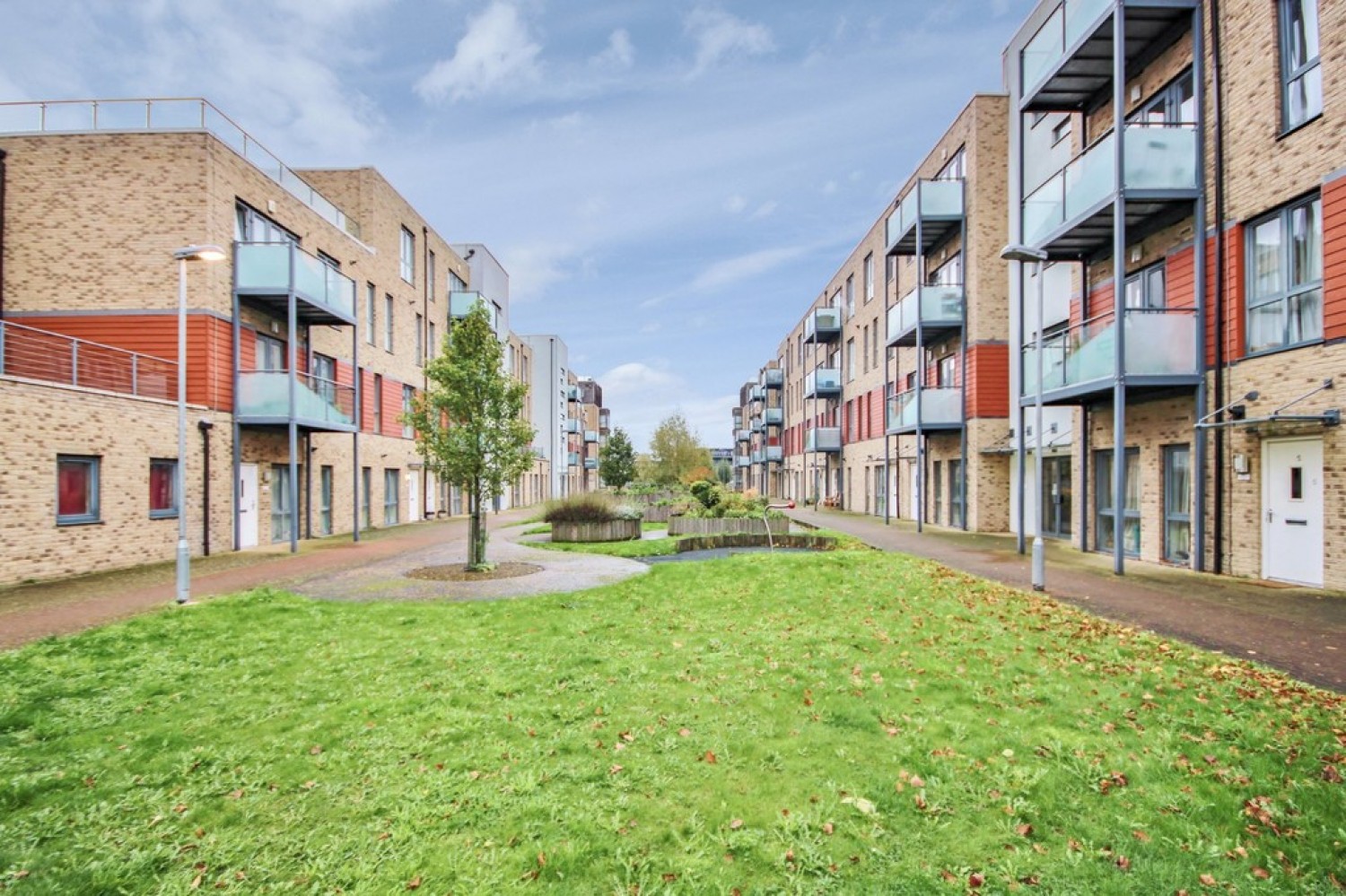 2 bedroom Flat for Letting Fitzgerald Place