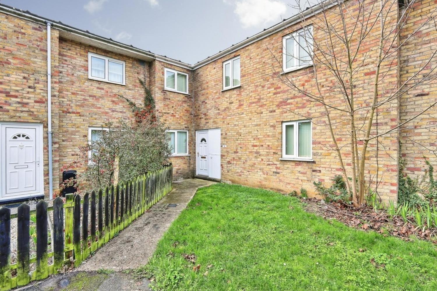 3 bedroom House for Letting Craister Court