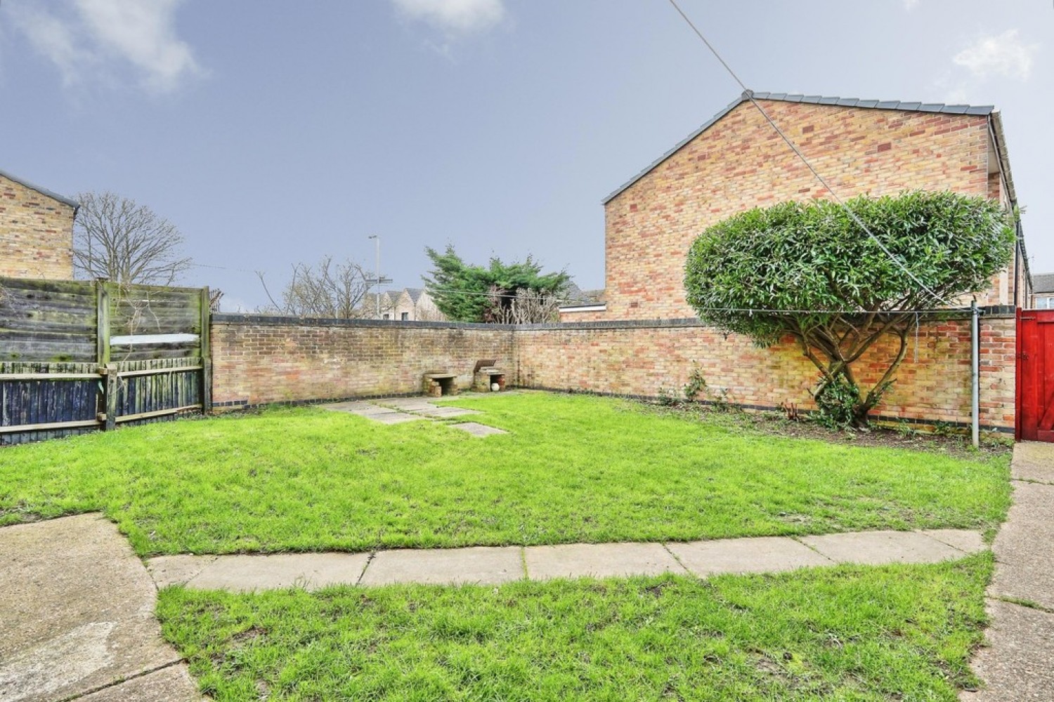 3 bedroom House for Letting Craister Court