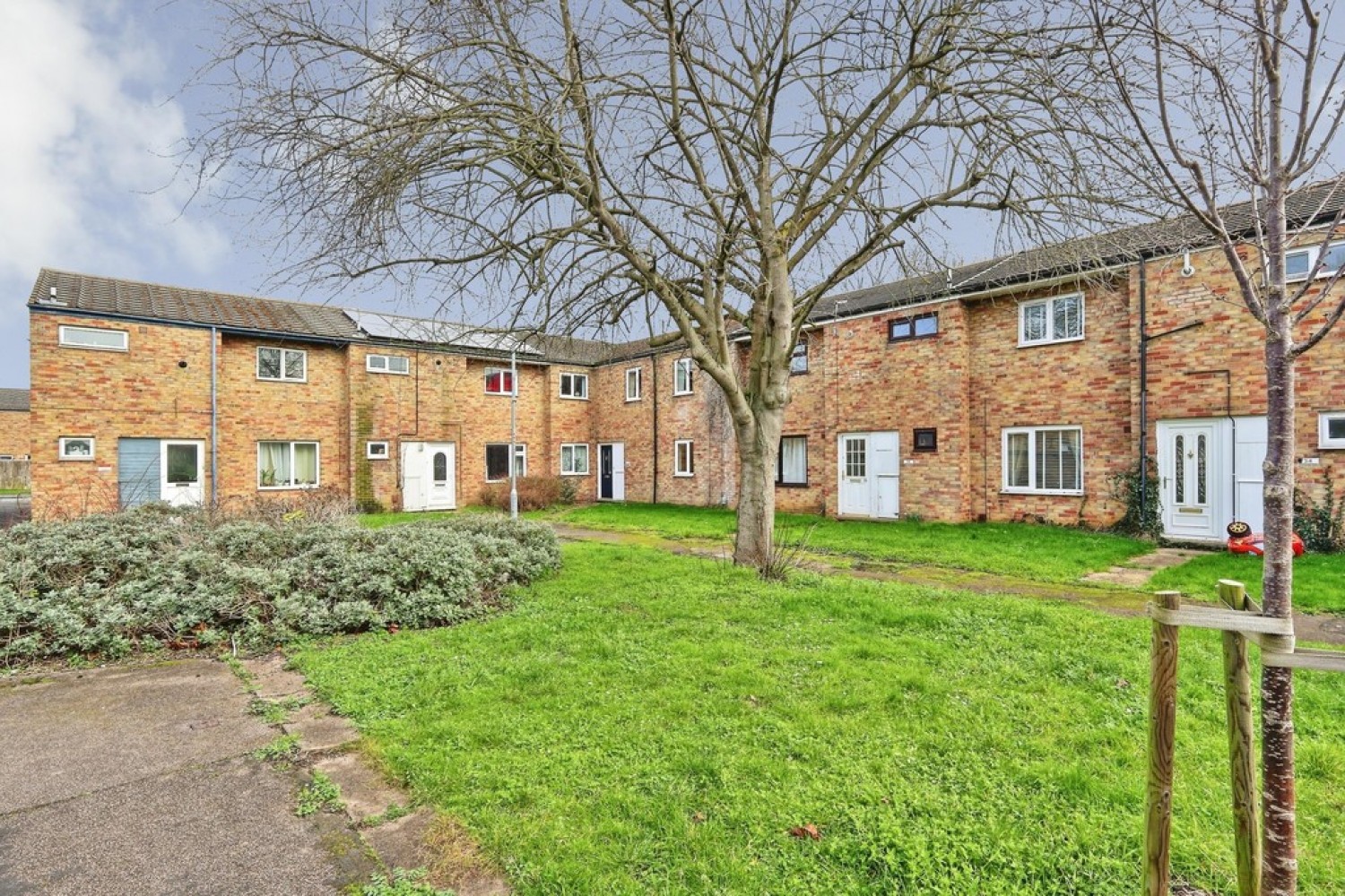 3 bedroom House for Letting Craister Court