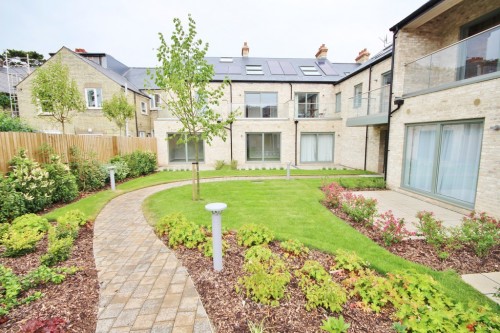 Montreal Mews, Mill Road