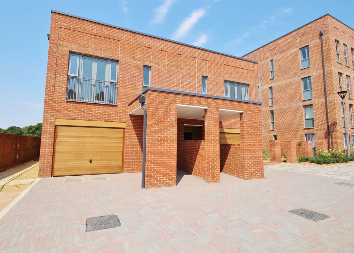 3 bedroom House for Letting Renard Way