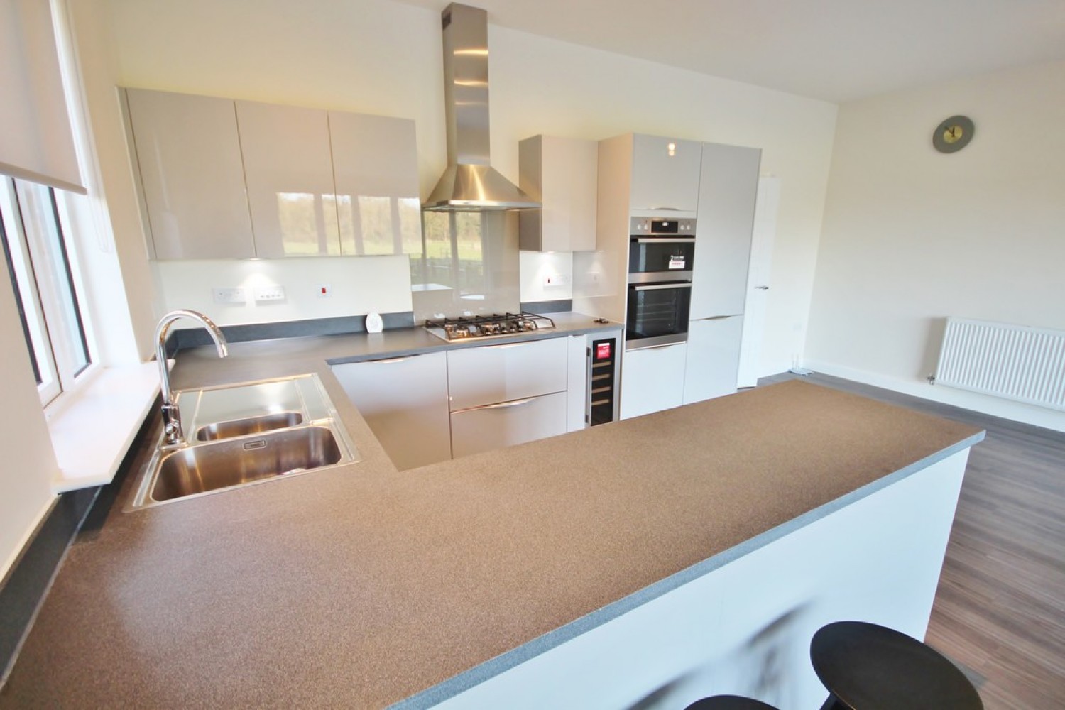 3 bedroom House for Letting Renard Way