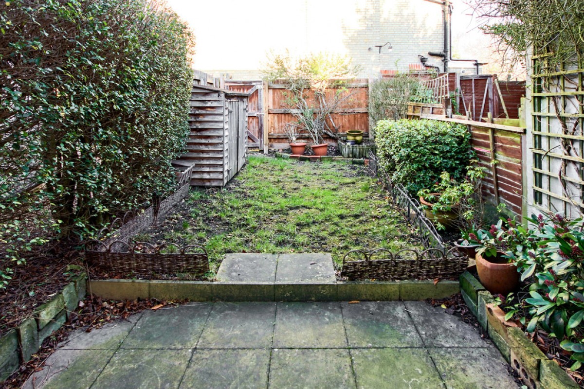 144 Victoria Road, CB4 3DZ