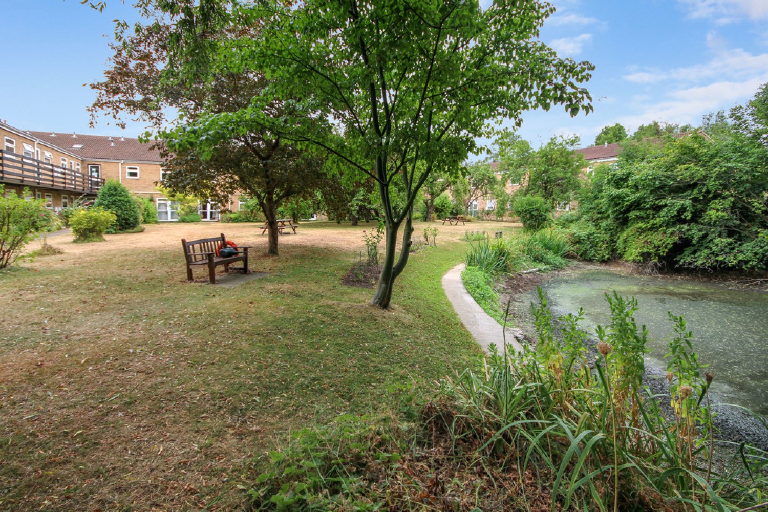 Regatta Court, Oyster Row