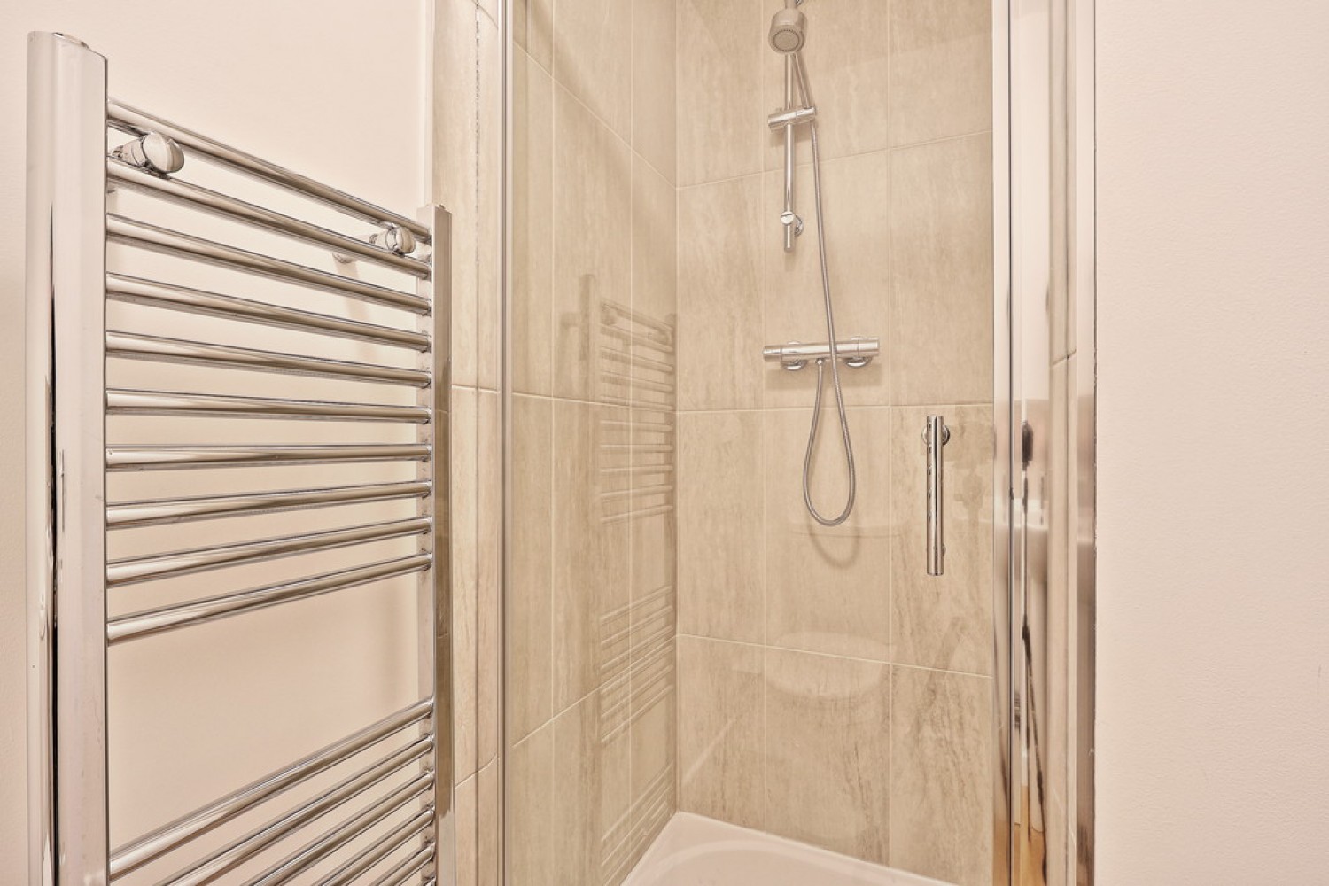 3 bedroom House for Sale Chelwood Road