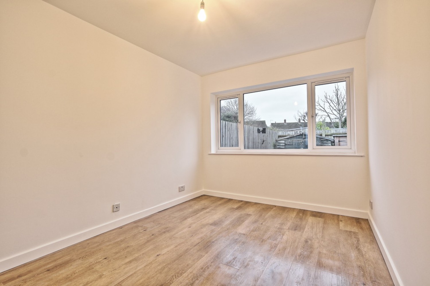 3 bedroom House for Sale Chelwood Road