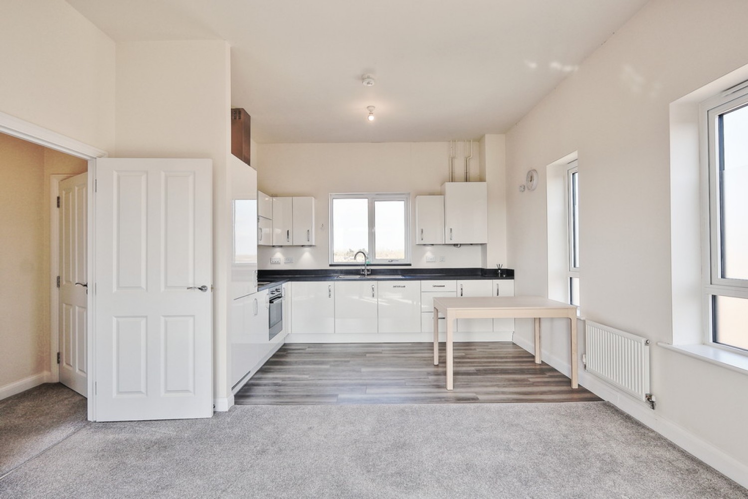 2 bedroom Flat for Letting Lawrence Weaver Road, Cambridge