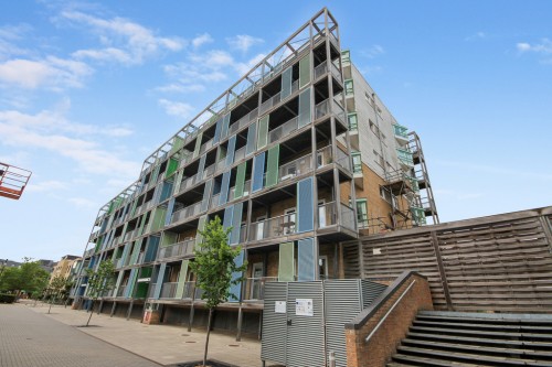 Warren Close
