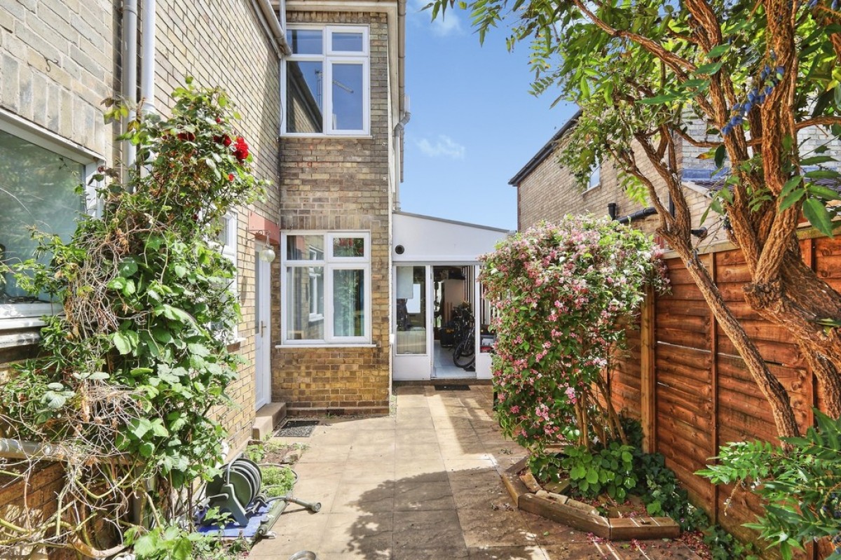 Home Close, Histon