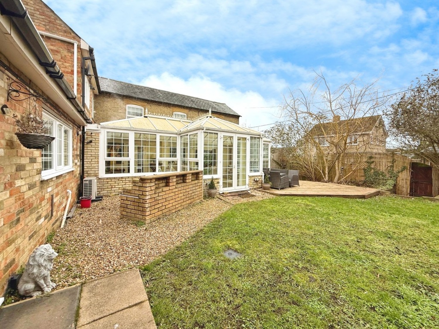 Priest Lane, Willingham