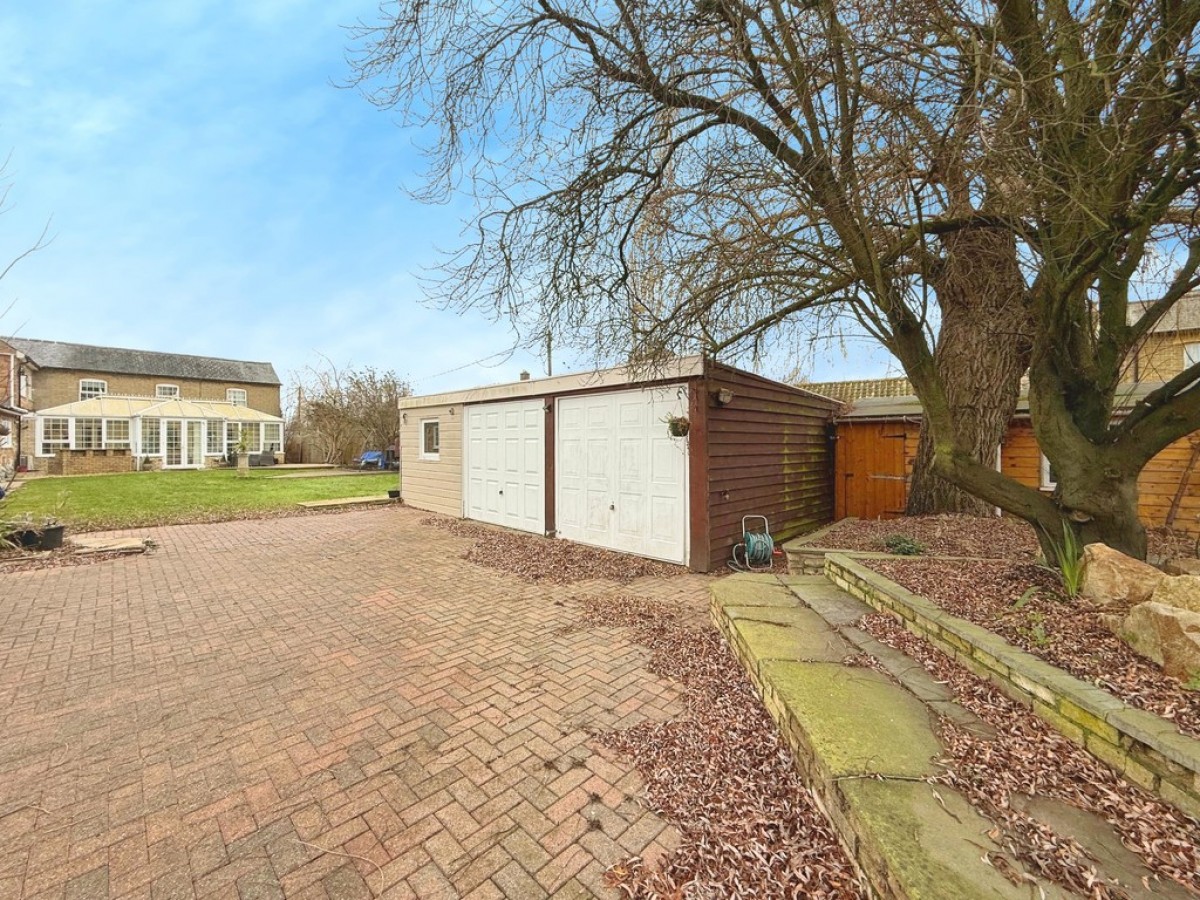 Priest Lane, Willingham