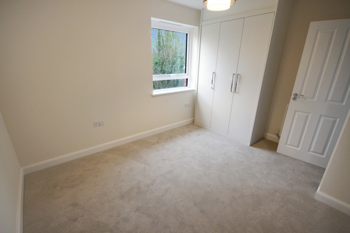 Down House Drive, Franklin Gardens