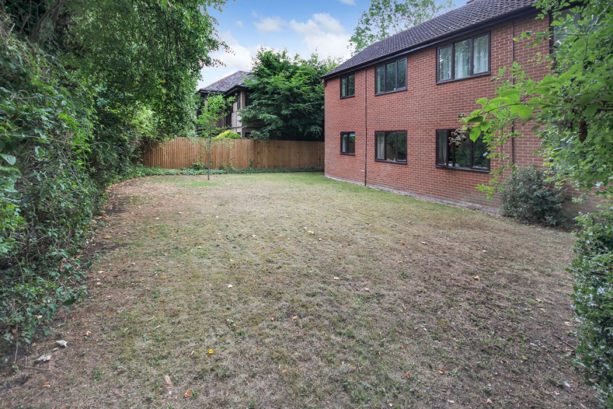 Marfield Court, Cambridge