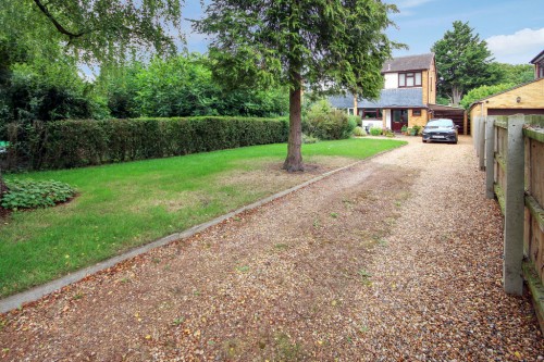 Fen Road, Milton