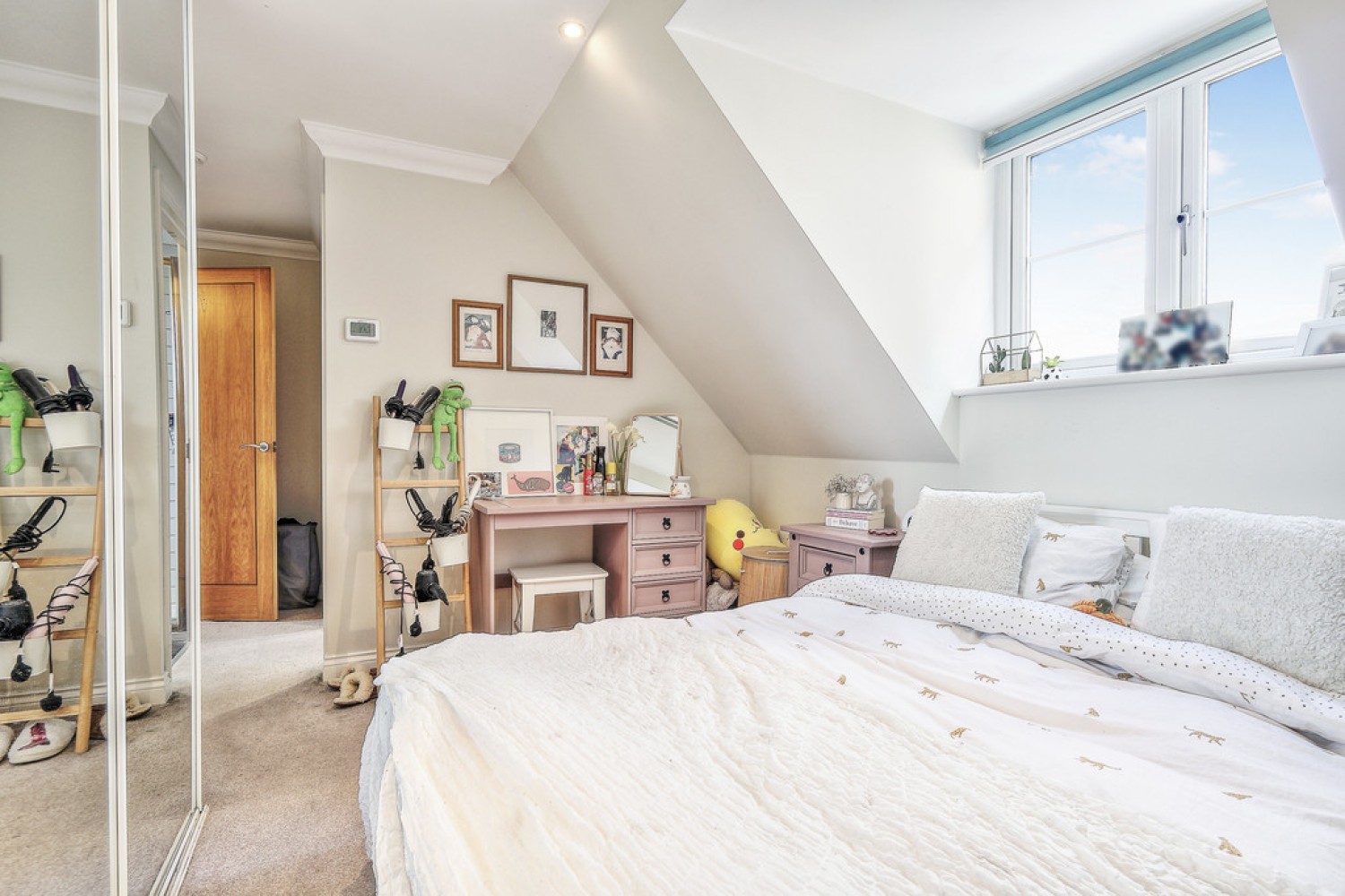 2 bedroom Flat for Sale Ancient Meadows