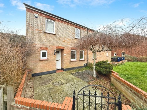 Augustus Close, Cambridge