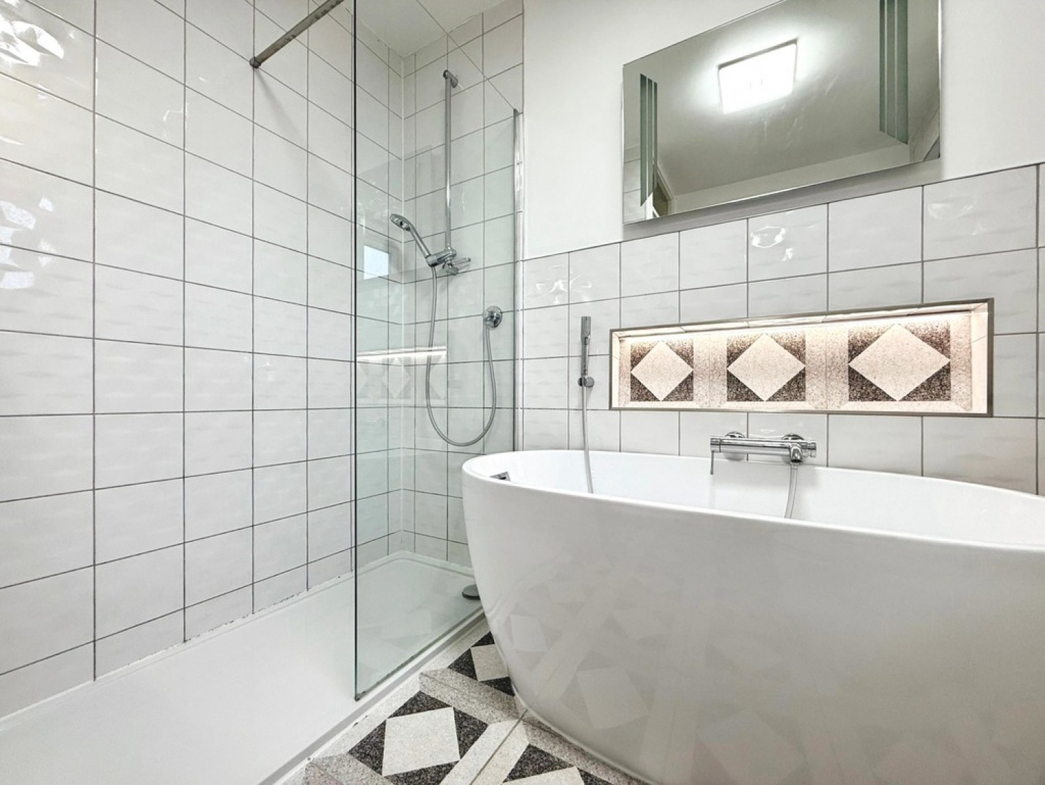 Augustus Close, Cambridge