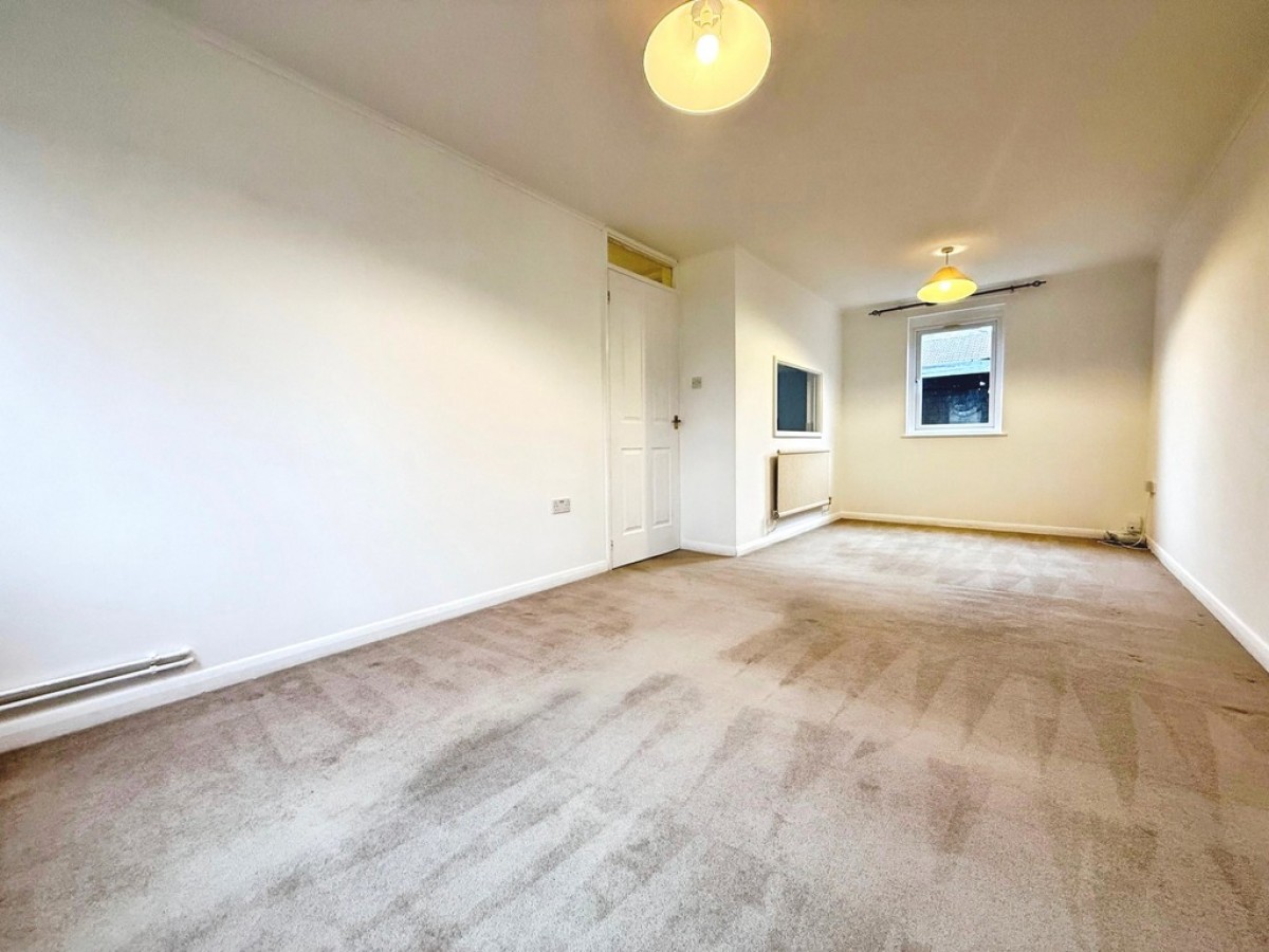 Augustus Close, Cambridge