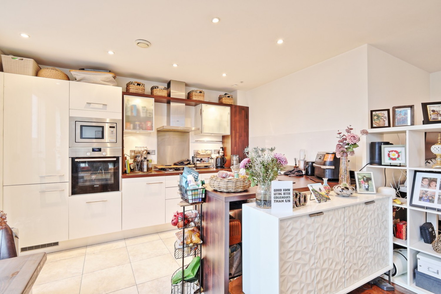 2 bedroom Flat in Copper Building, Kingfisher Way