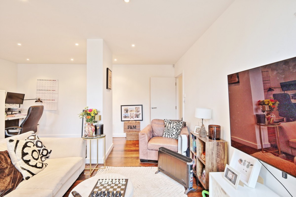 Copper Building, Kingfisher Way